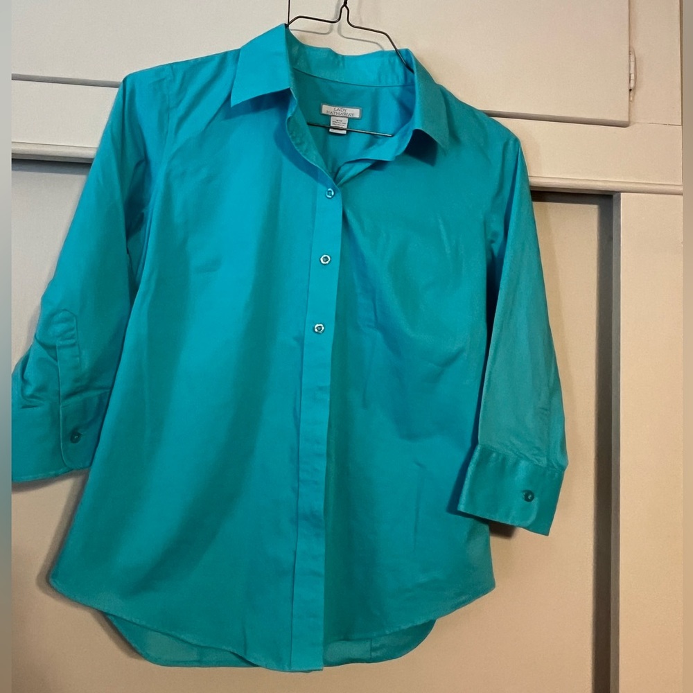 Lady Hathaway Teal 3/4 sleeve Button Down Shirt
